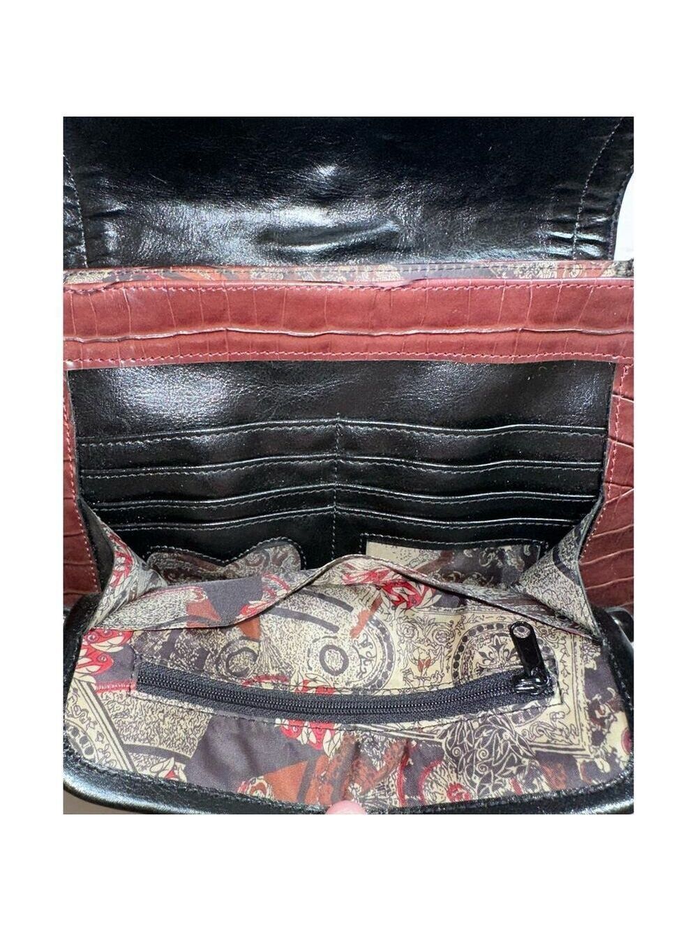 Retro Style Faux Crocodile Skin Brown/Black With Silver Metal Multi Pocket Purse - Picture 4 of 13